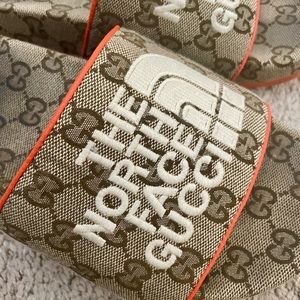 GUCCI - The North Face x Gucci slide